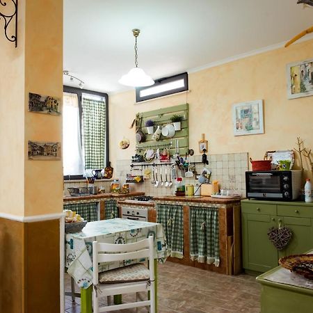 Apartamento A Casa Di Sara Tívoli Exterior foto